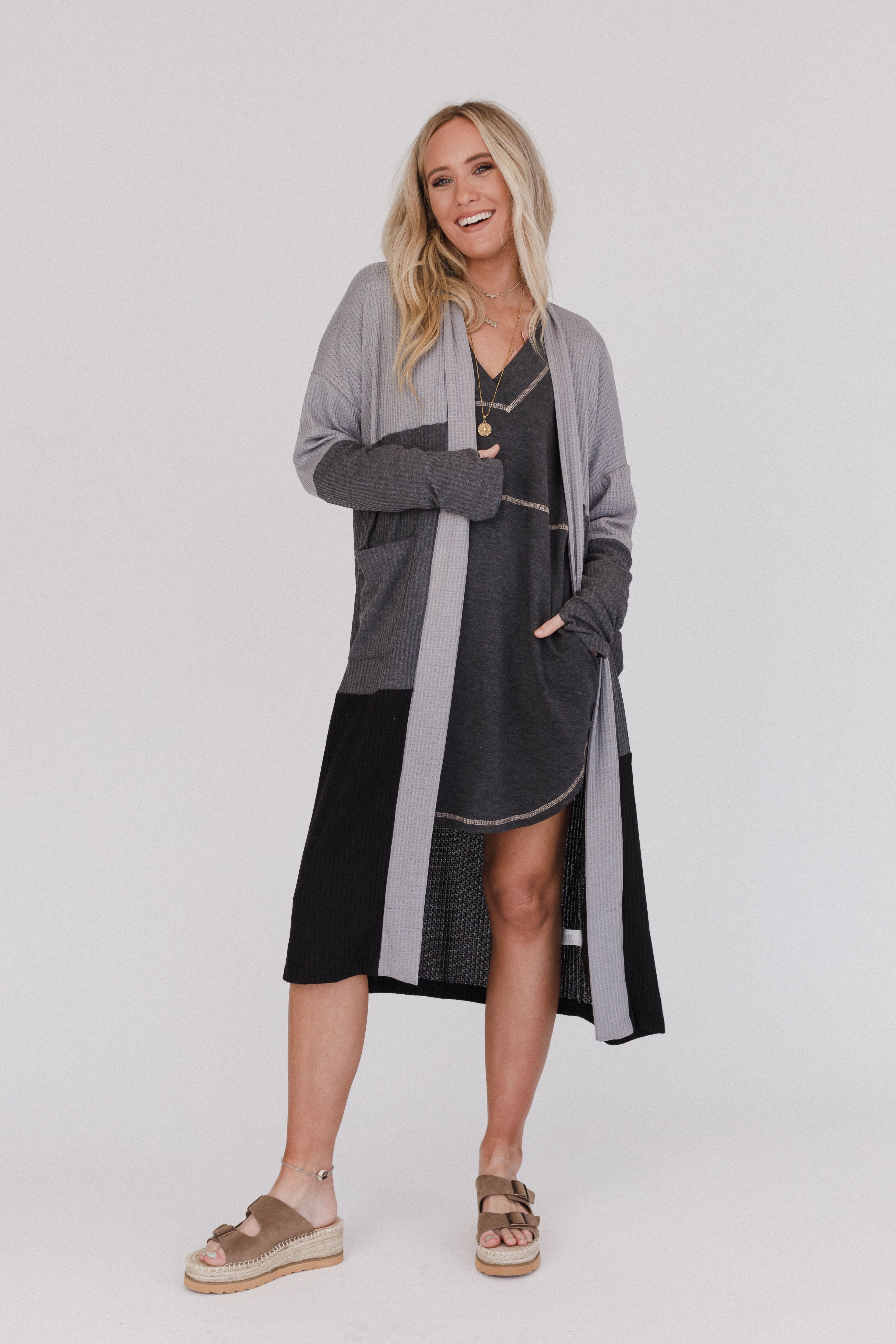 The Nest Meadow Long Sleeve Tunic Dress - Charcoal