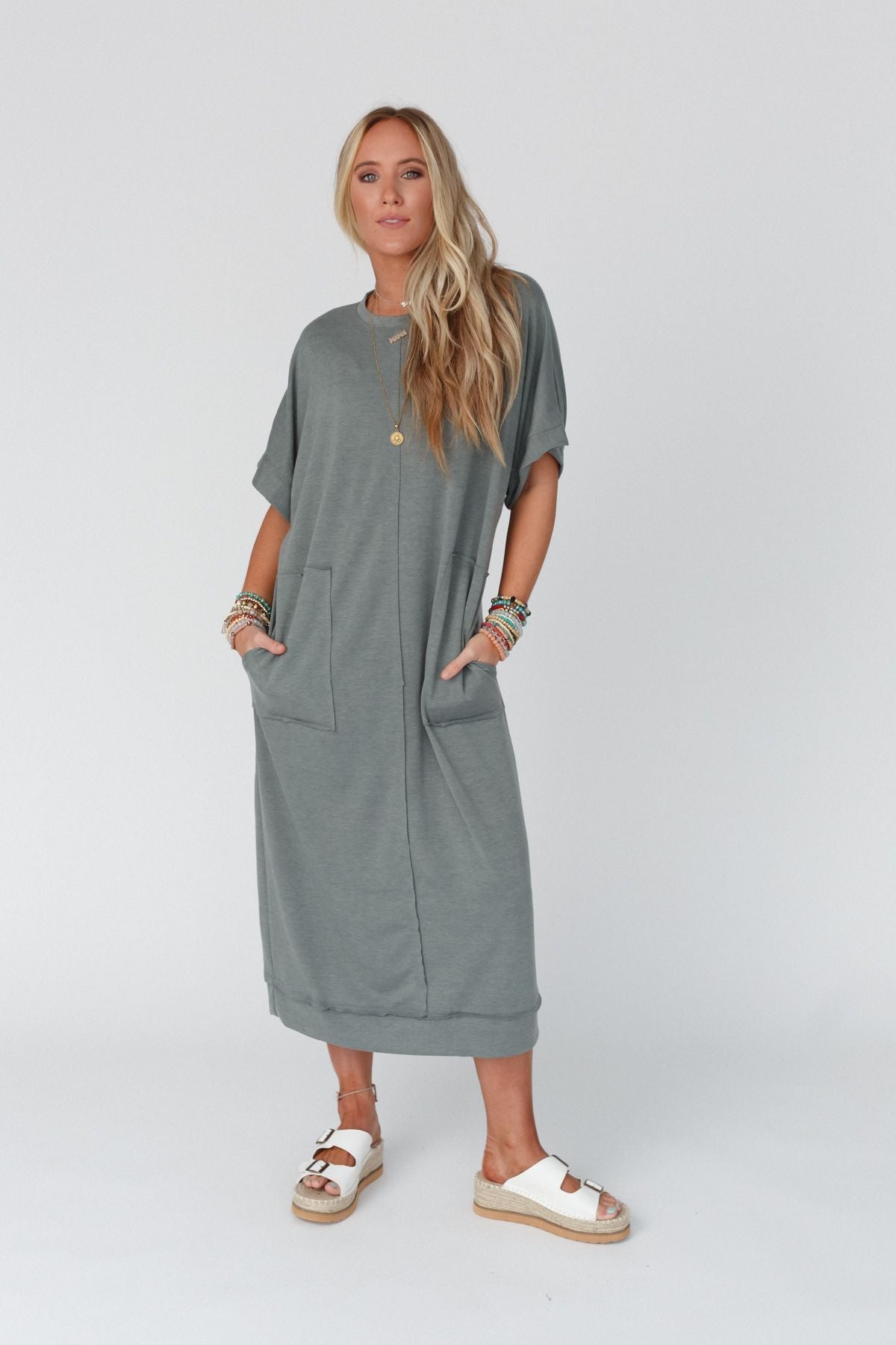 The Nest Laurel Short Sleeve Maxi Dress - Olive